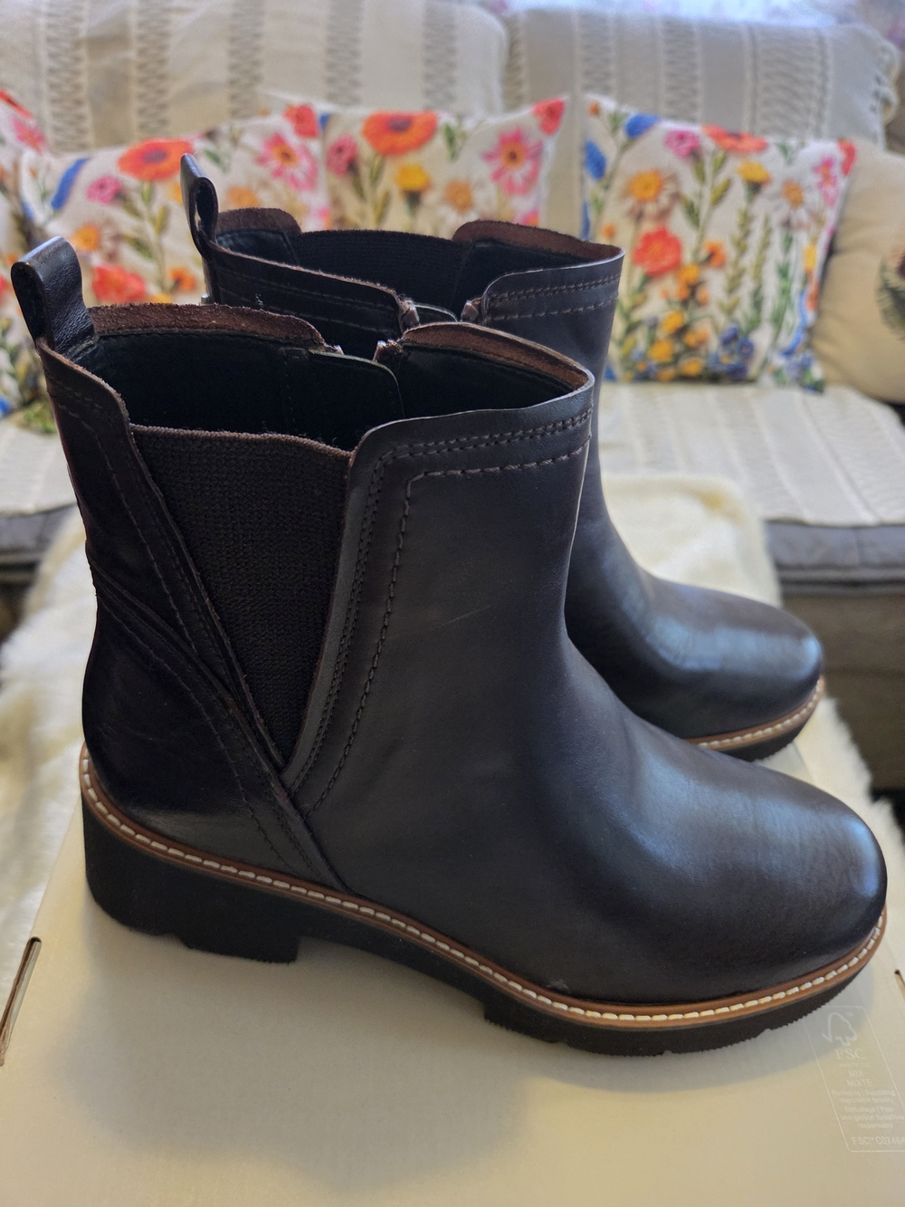 Naturalizer Dark Brown Leather Chelsea Booties